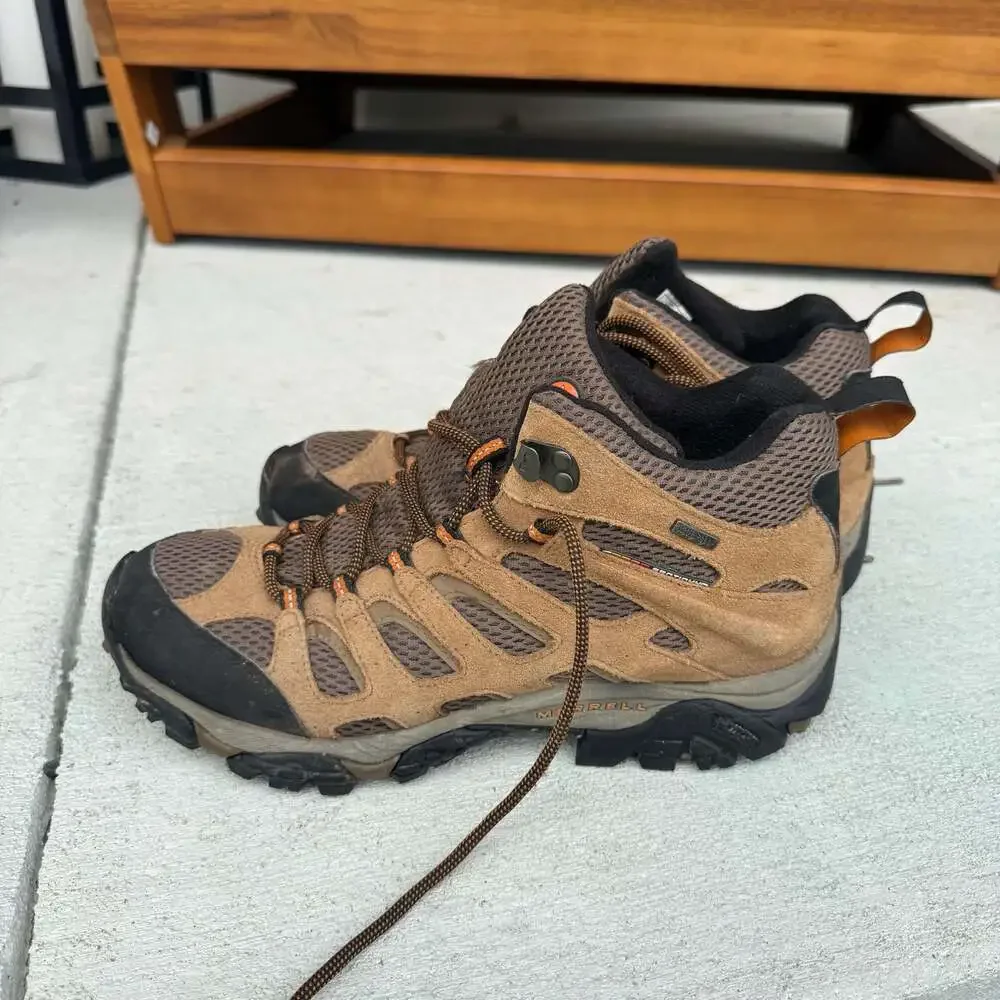 Merrell Moab Mid Waterproof Hiking Boots, Men's Size 9.5, Brown